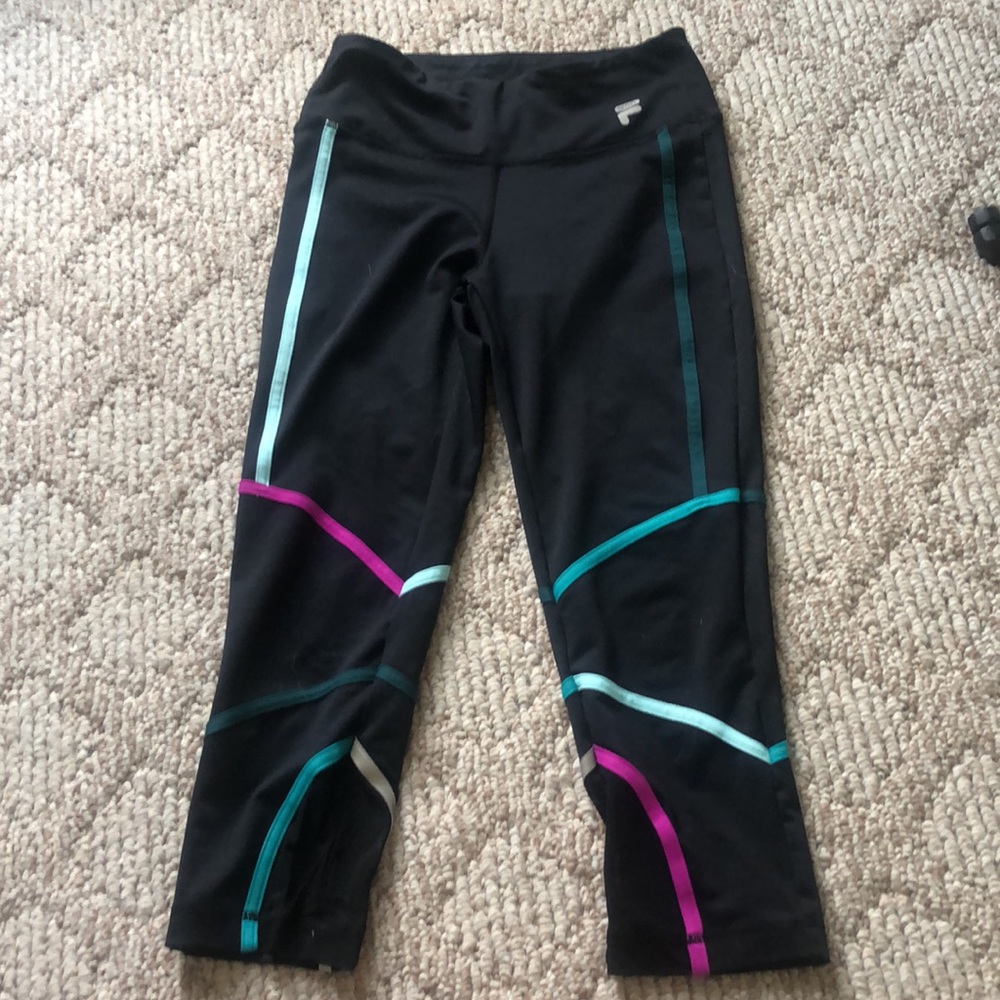 Black Fila Capri sports leggings